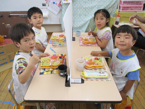 給食